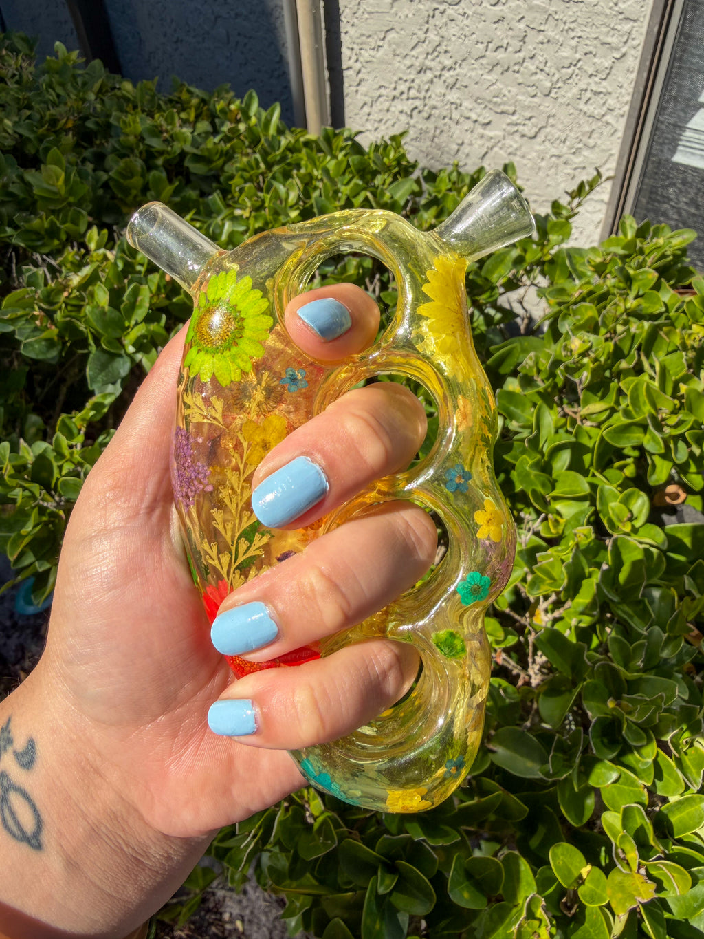 Rainbow Forest Grass Knuckles