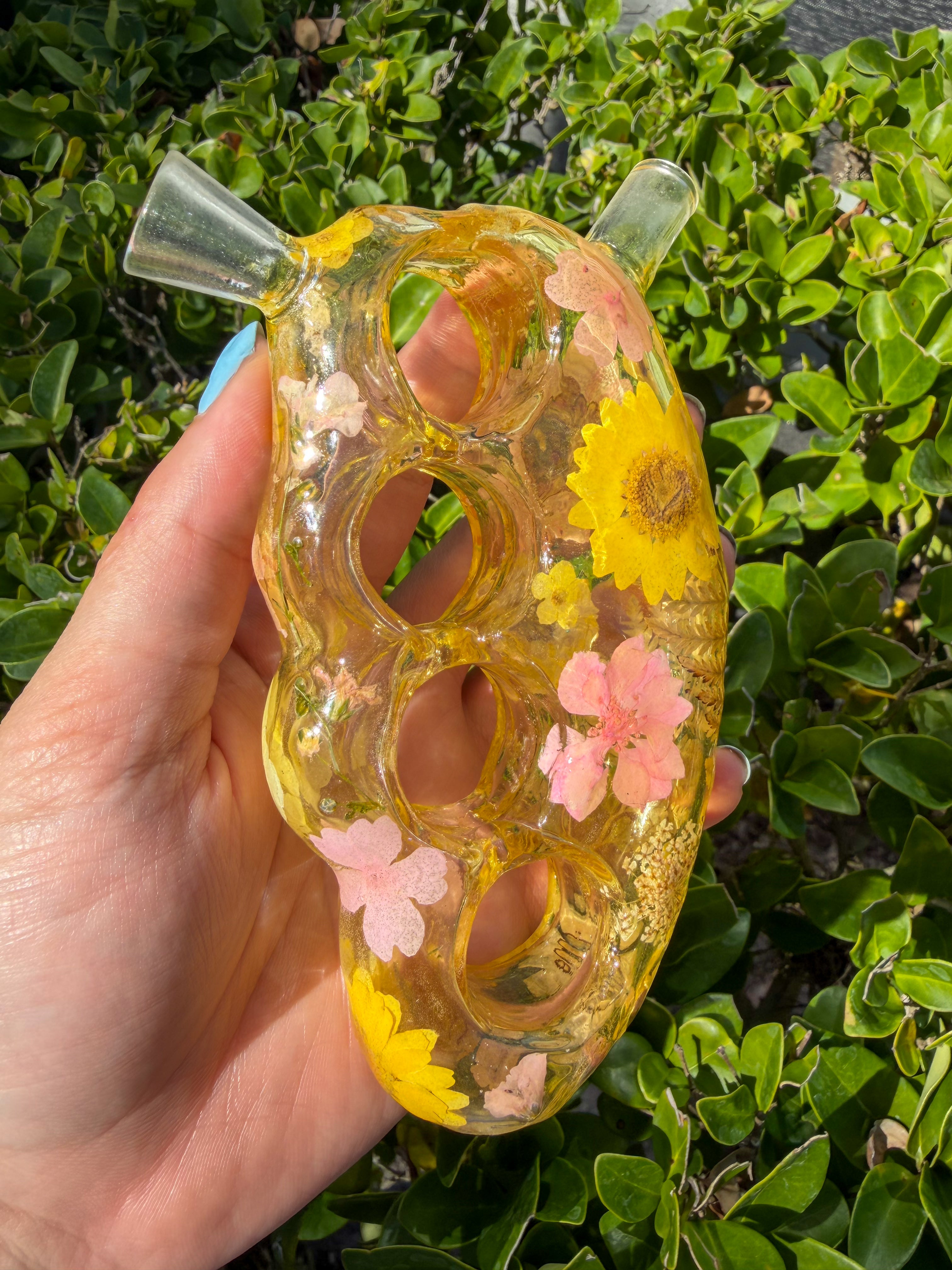 Strawberry Lemonade Grass Knuckles