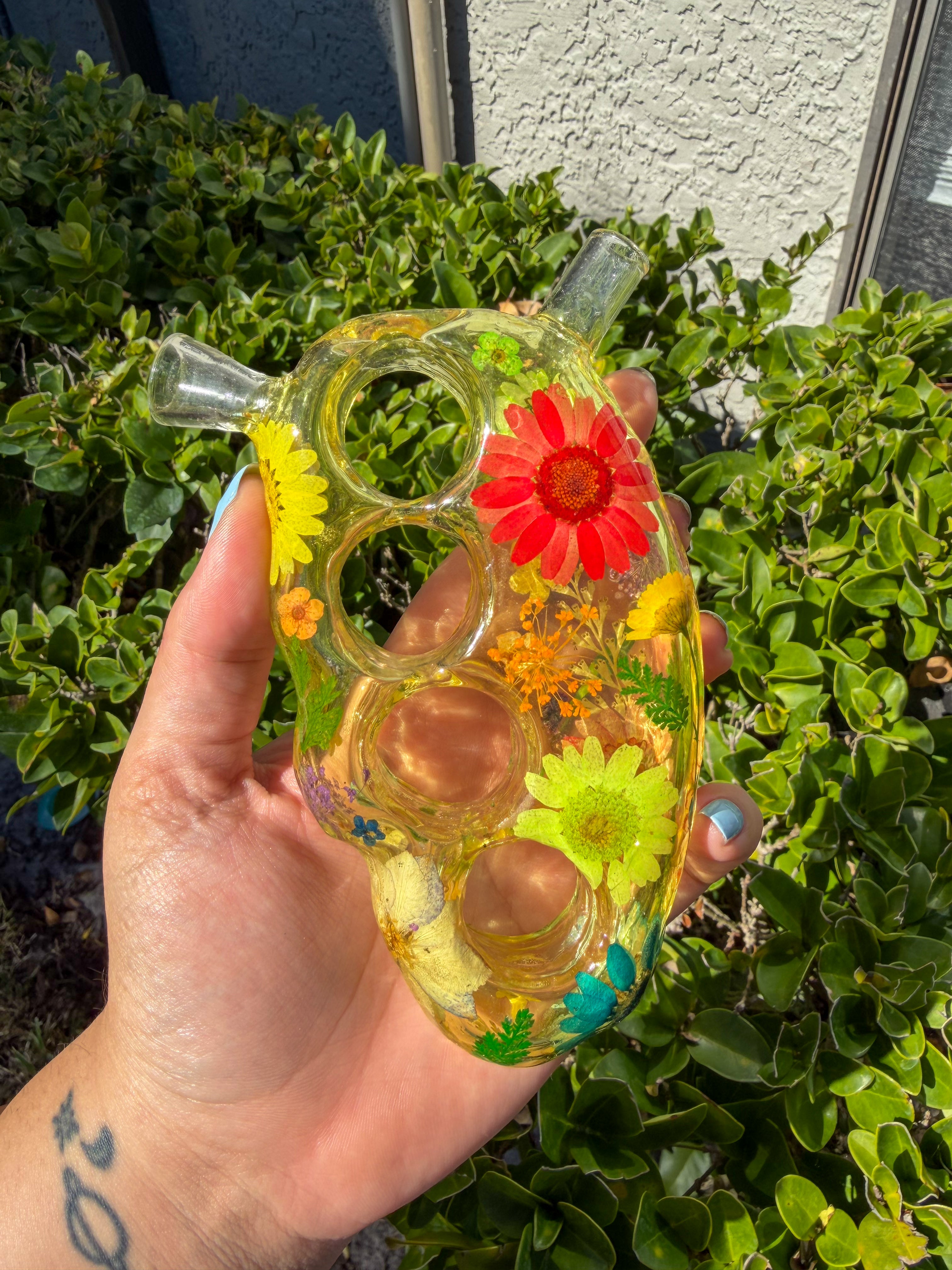 Rainbow Forest Grass Knuckles