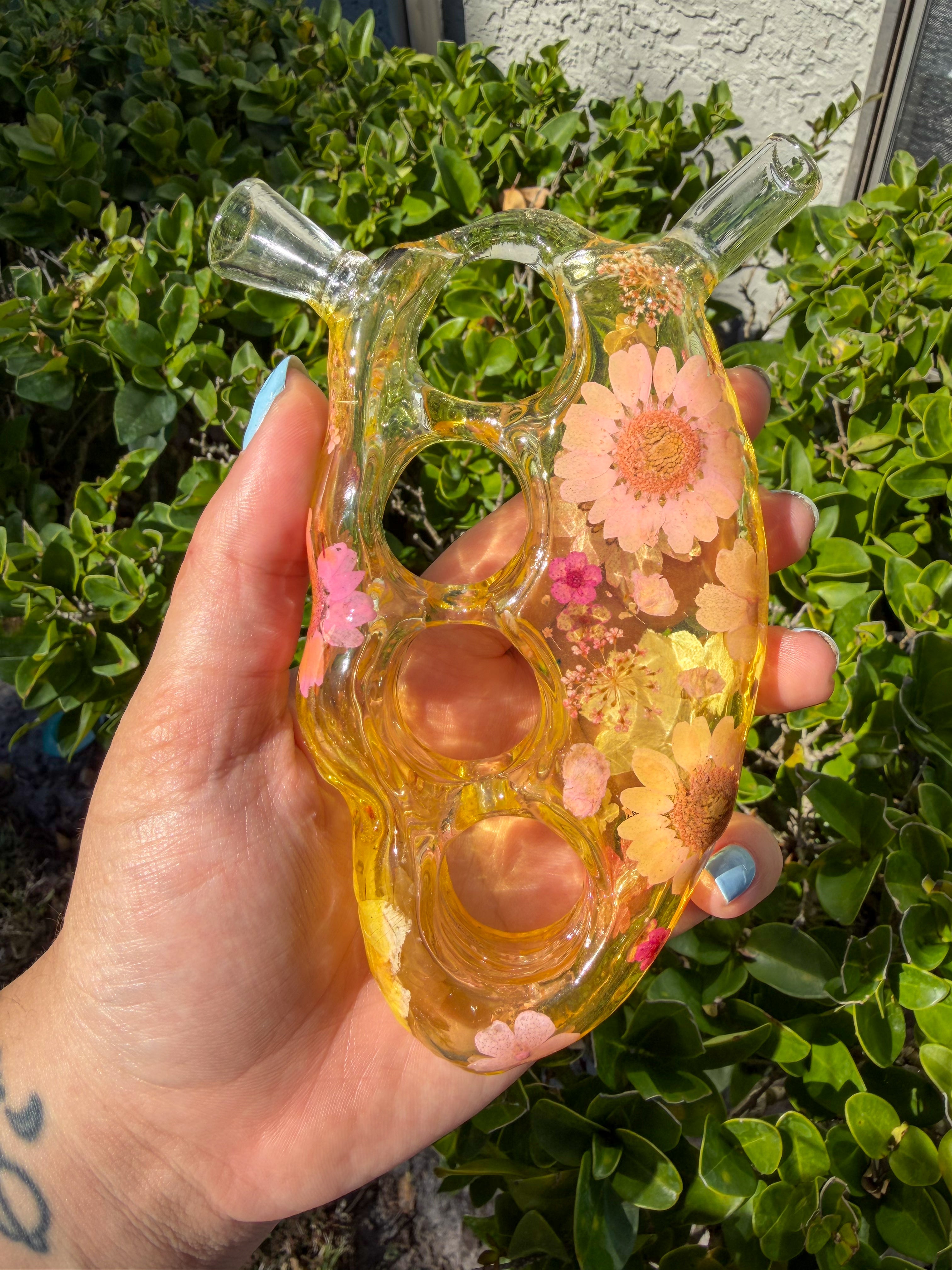 Pink Dream Grass Knuckles